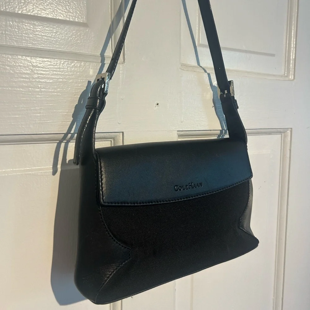 Cole Haan Black Shoulder Bag - Picture 2 of 13